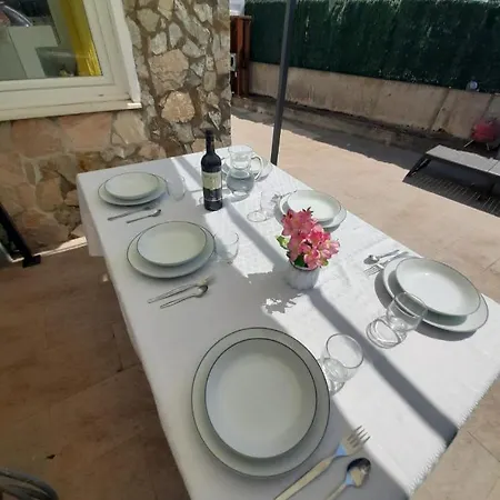 Séjour chez l'habitant Estudio Con Terraza En Guarnizo *