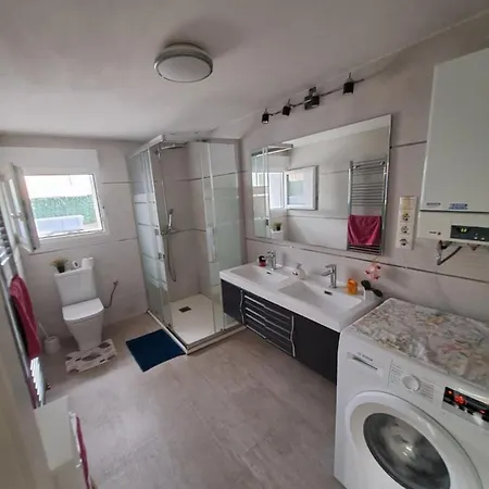Estudio Con Terraza En Guarnizo Quarto em Acomodações Particulares El Astillero