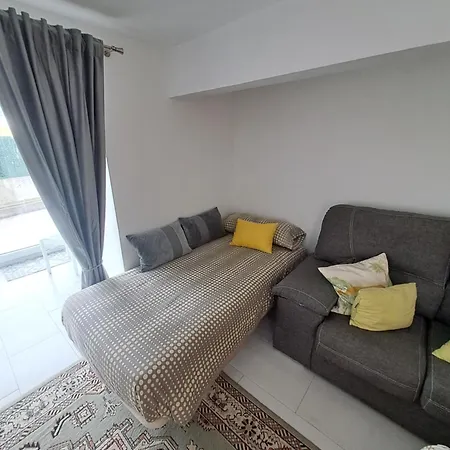 Séjour chez l'habitant Estudio Con Terraza En Guarnizo